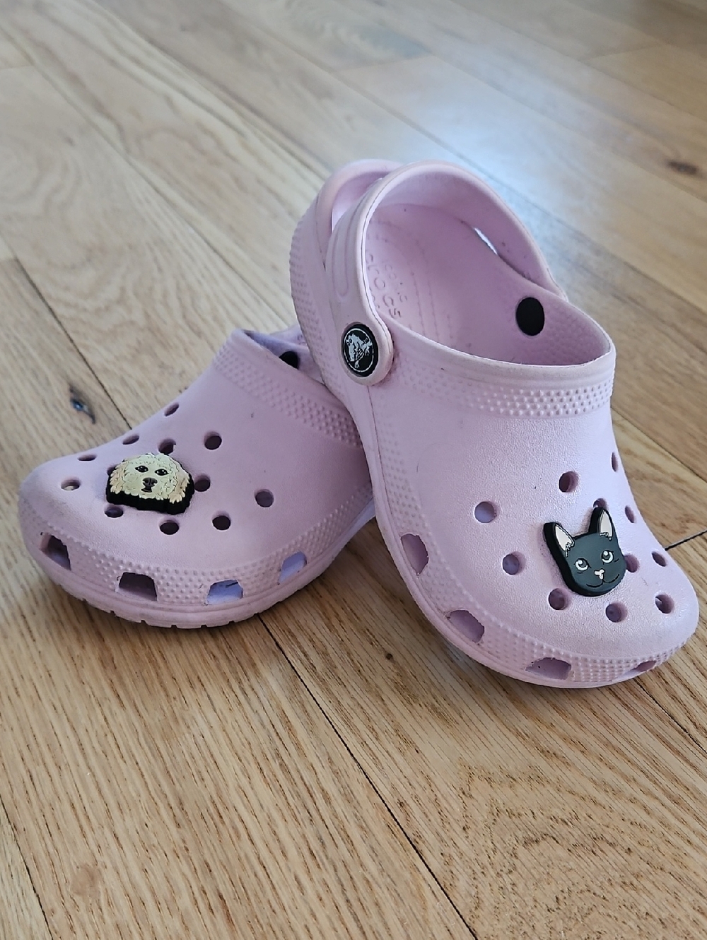 Kid's Crocs Size 11 Light Pink